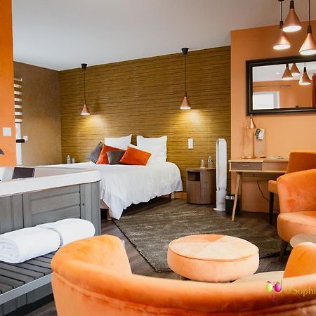 L'Hostellerie D'Acquigny Eksteriør bilde