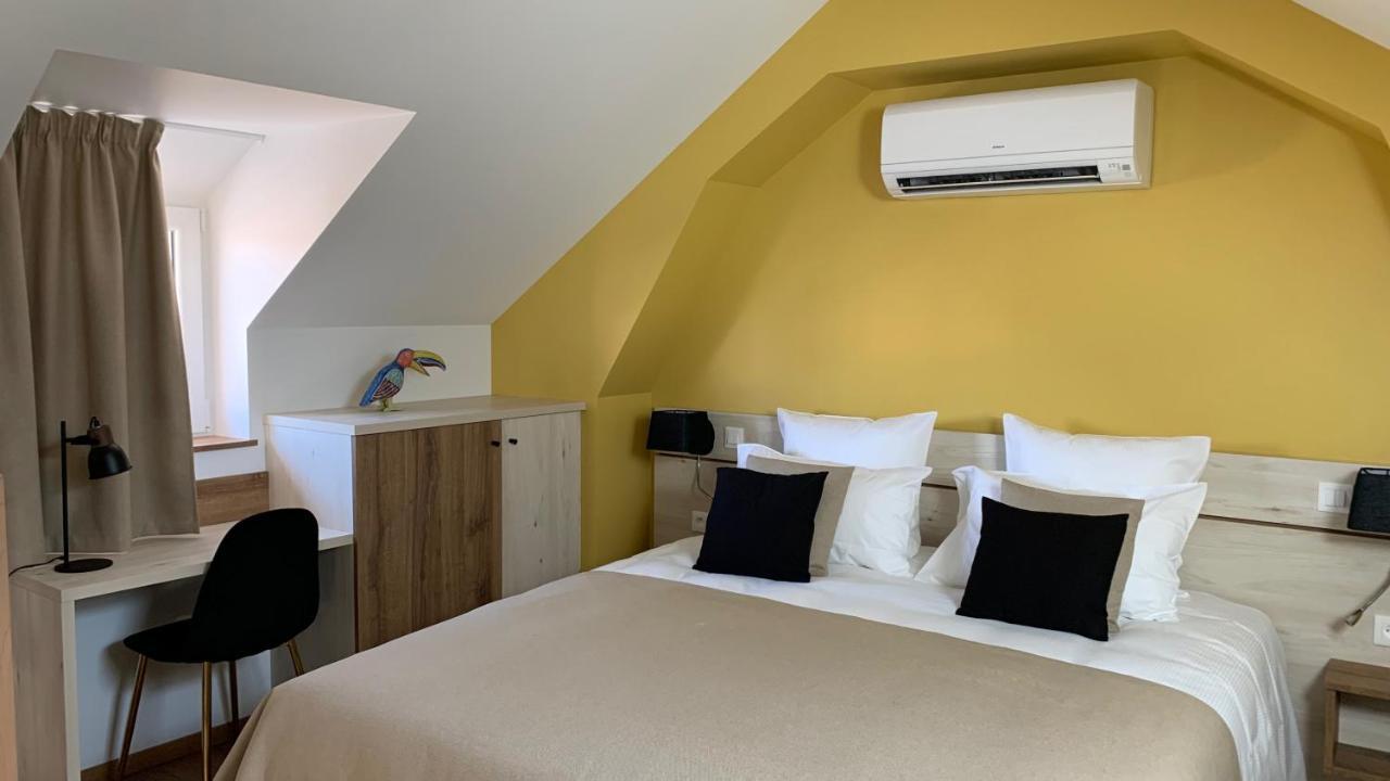 L'Hostellerie D'Acquigny Eksteriør bilde